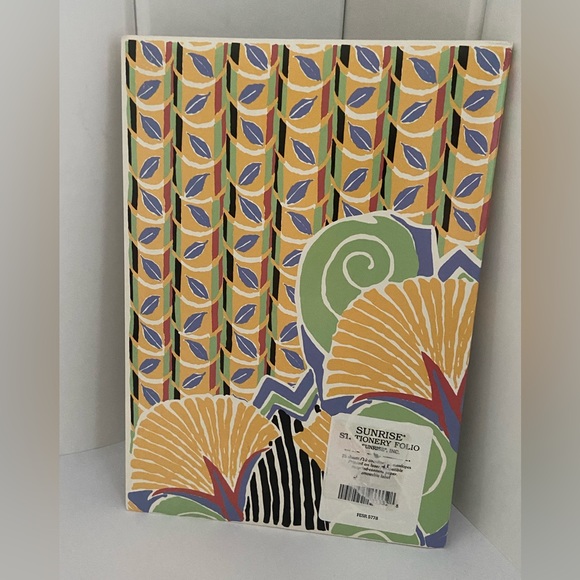 90s vintage paper Sunrise Stationery Folio
Folder 16 sheet pages 10 envelope SET - Picture 3 of 7